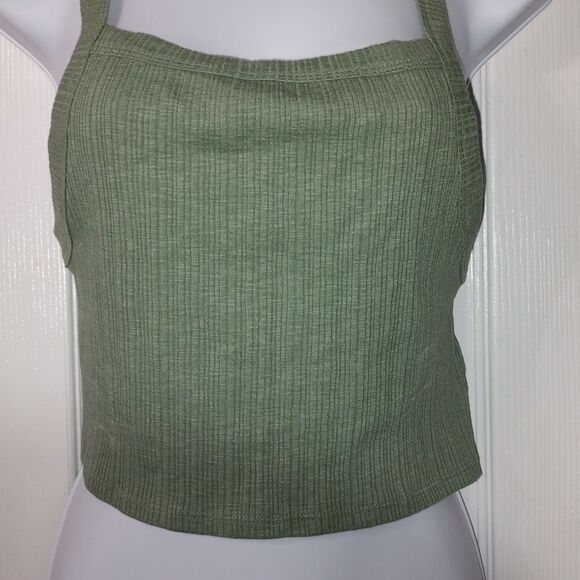 American Eagle sage green ribbed razor back crop top  Sz M - Picture 2 of 4